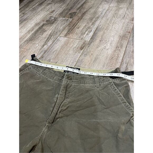 KUHL Mens Nylon Shorts Size Large - Picture 5 of 7